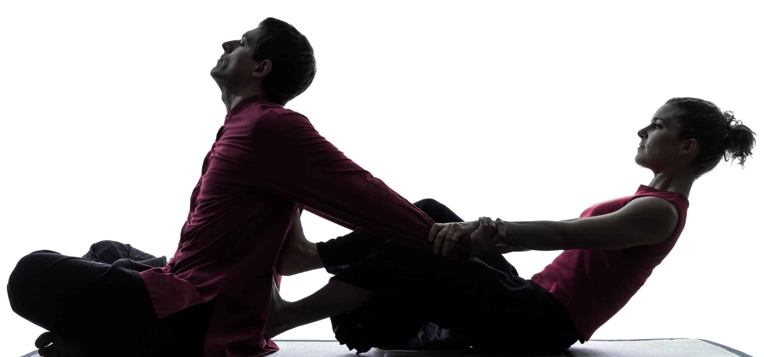 Massage therapist fixing pain points
